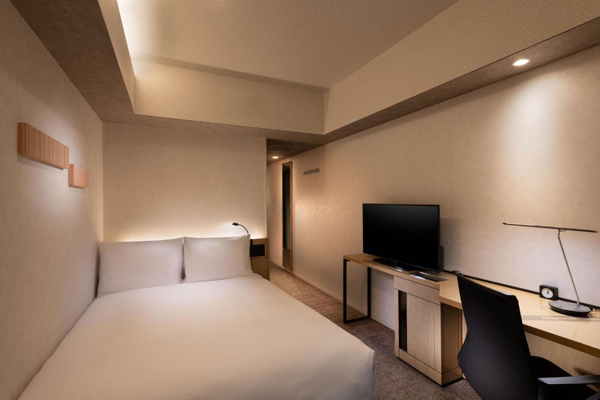 Doubletree By Hilton Tokyo Ariake Hotel Exterior photo