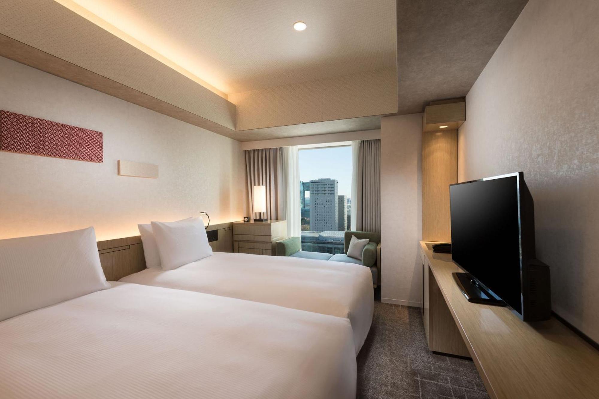 Doubletree By Hilton Tokyo Ariake Hotel Exterior photo